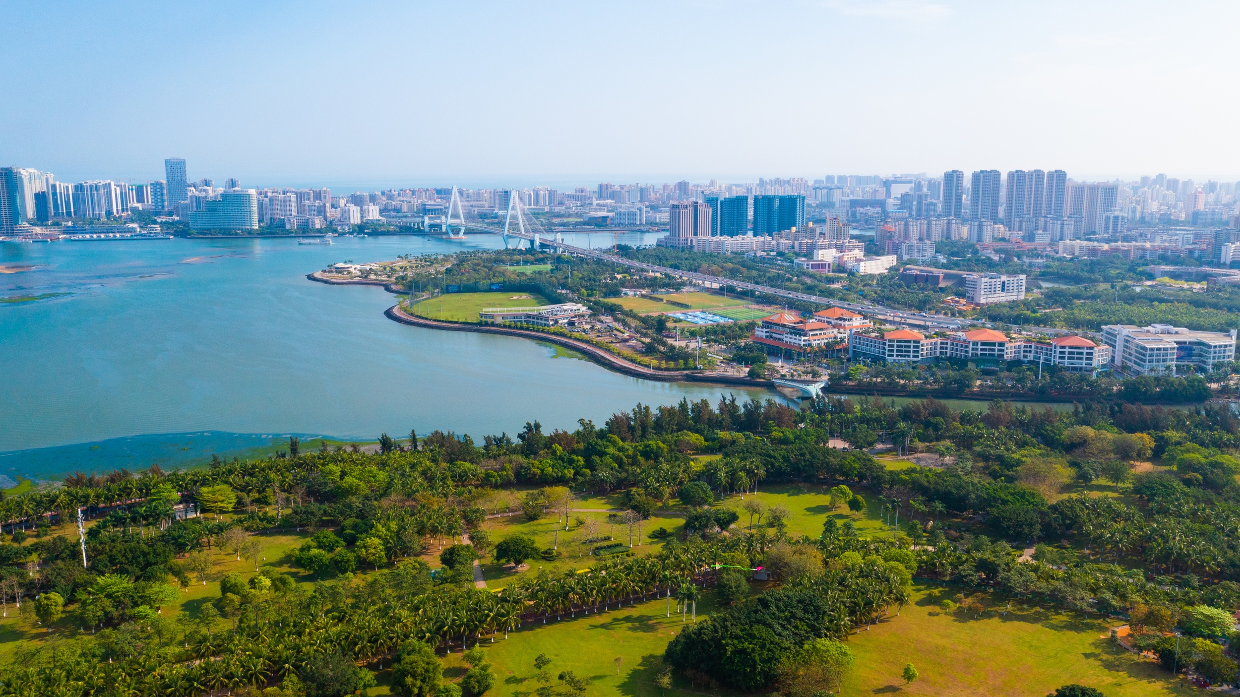 Tax appointments can now be made with passport numbers in Hainan